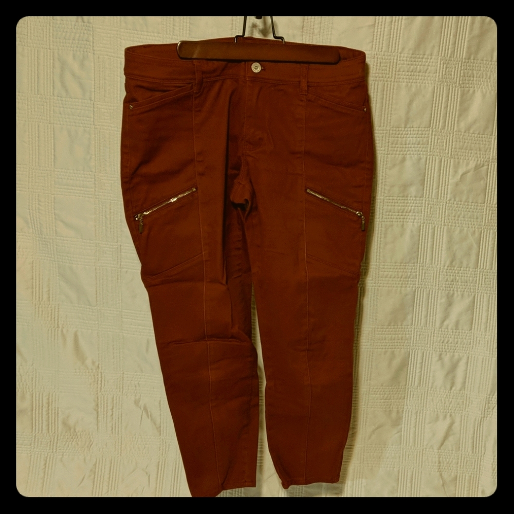 White House Black Market skinny crop pants Sz 10